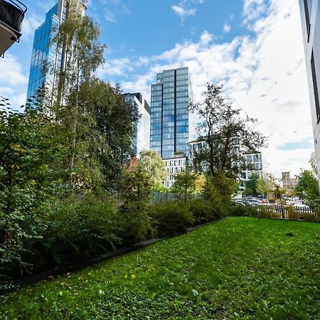 Zlota Sophisticated Apartment Warschau Exterior foto